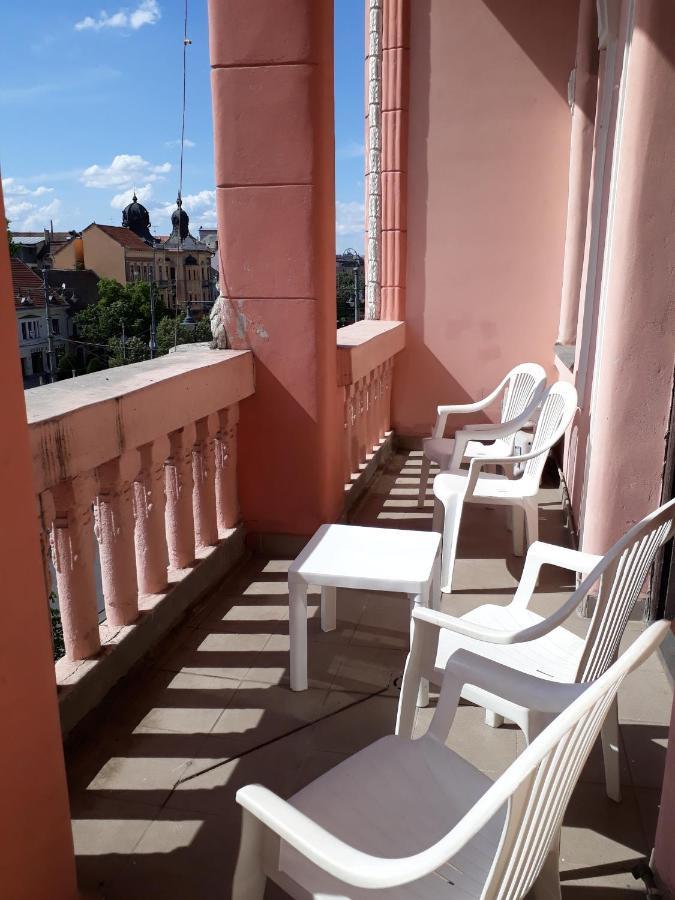 Piac Utcai Apartman Debrecen Exterior foto